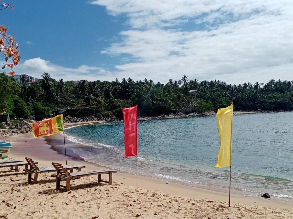 Surf Paradise Tangalle Ngoại thất bức ảnh