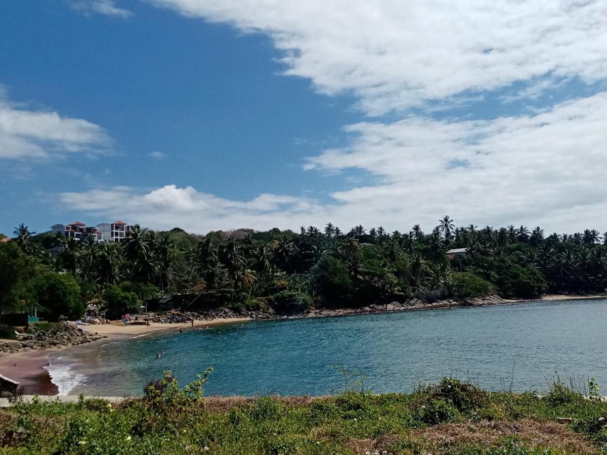 Surf Paradise Tangalle Ngoại thất bức ảnh