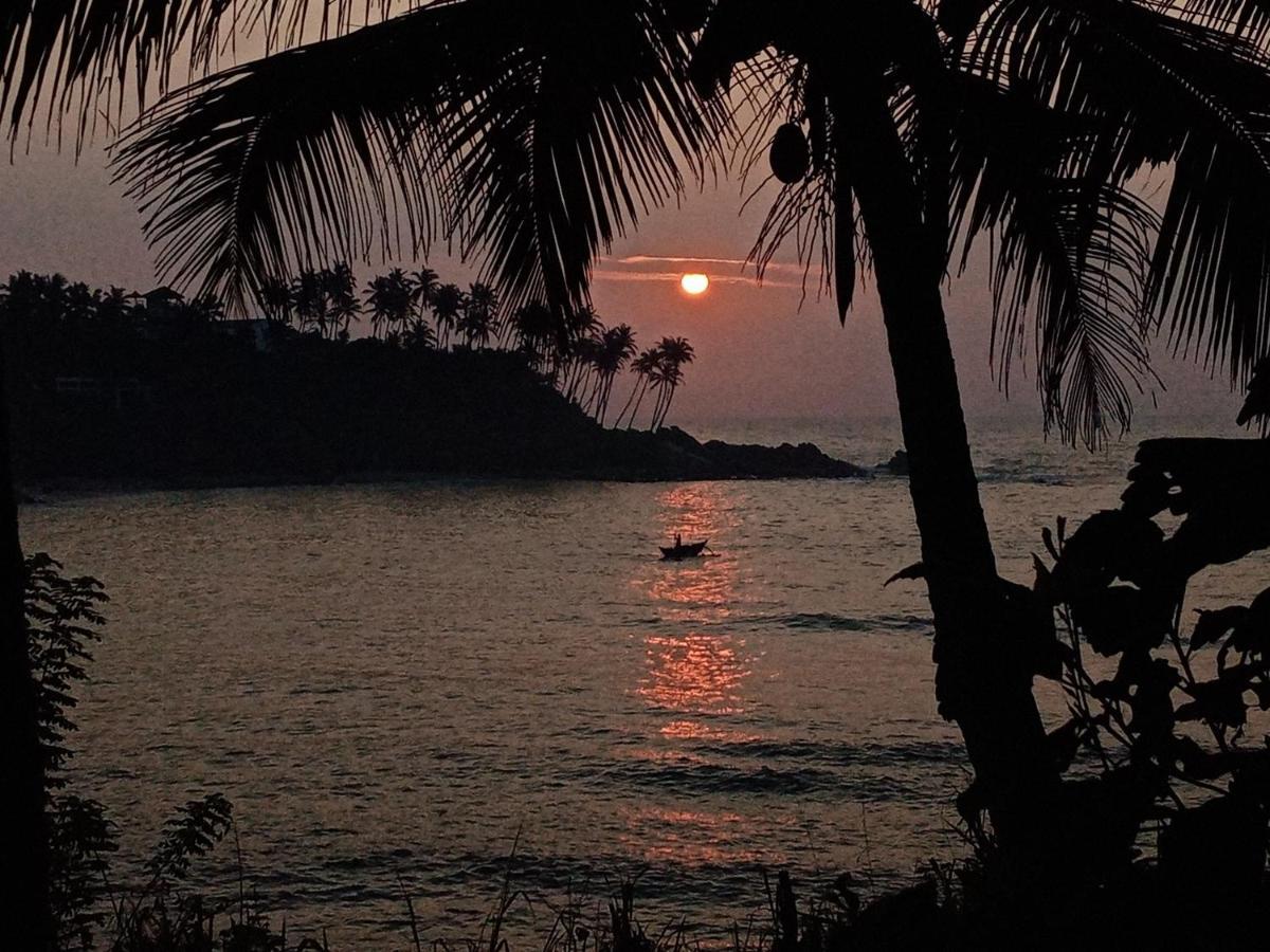Surf Paradise Tangalle Ngoại thất bức ảnh