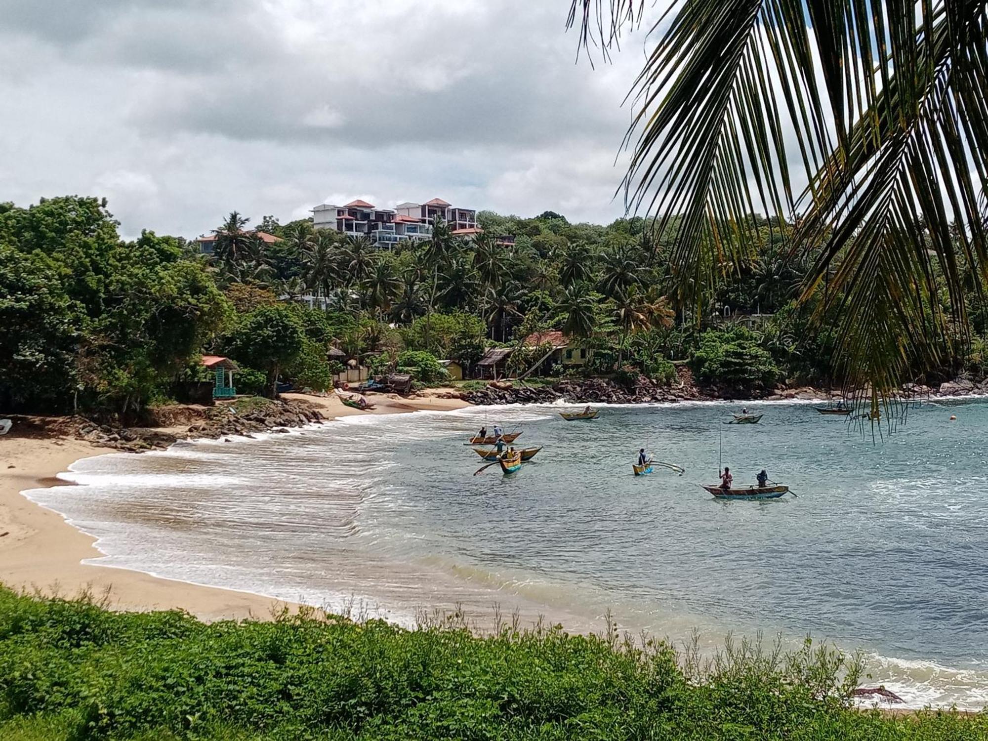 Surf Paradise Tangalle Ngoại thất bức ảnh