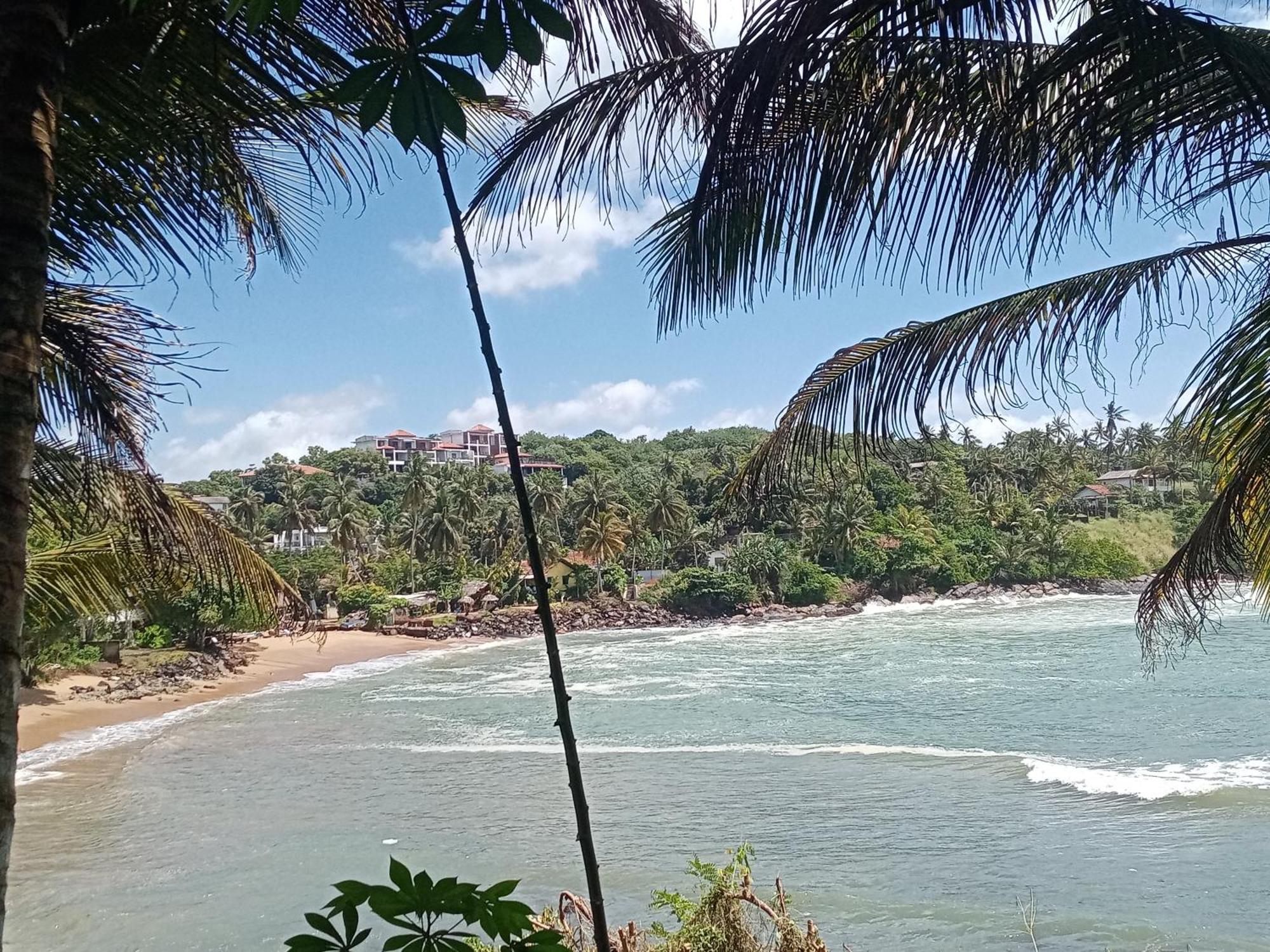 Surf Paradise Tangalle Ngoại thất bức ảnh