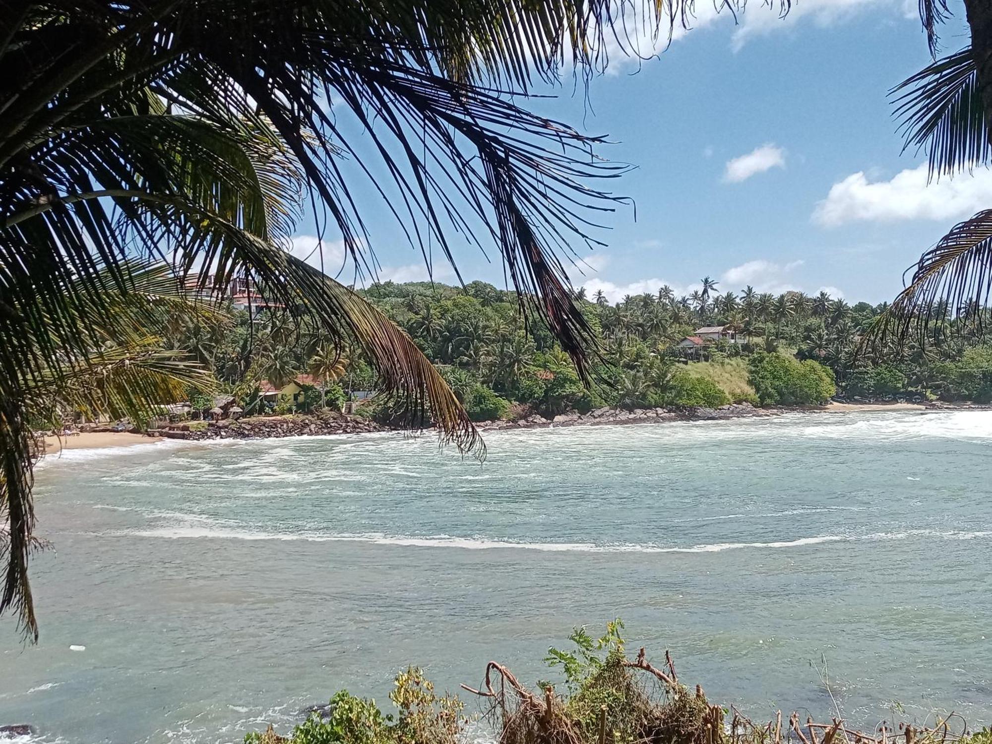 Surf Paradise Tangalle Ngoại thất bức ảnh