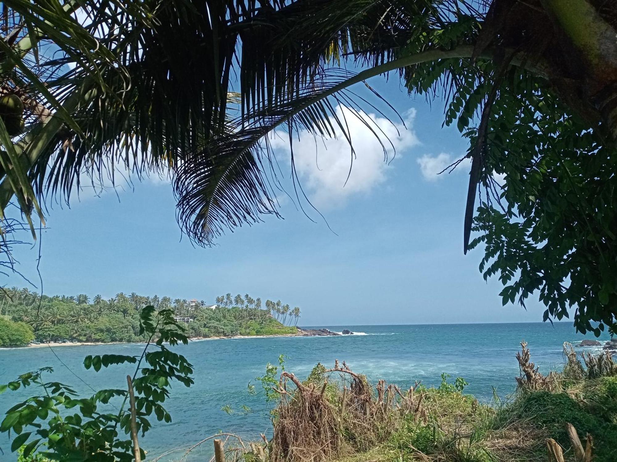 Surf Paradise Tangalle Ngoại thất bức ảnh